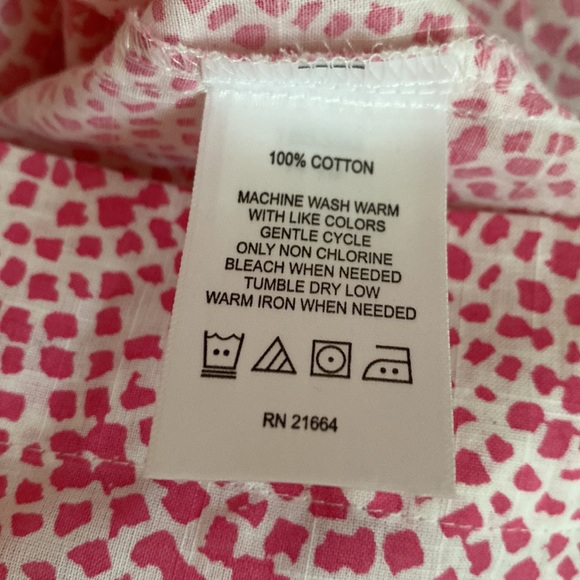 Foxcroft for Appleseed’s wrinkle-free tunic - Picture 5 of 6